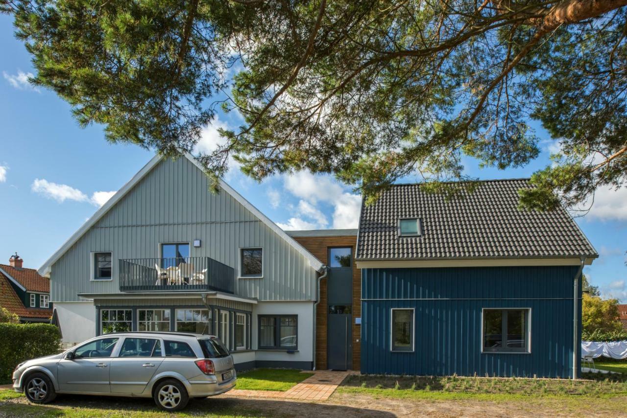 Haus Am Deich Ferienwohnungen Prerow Extérieur photo