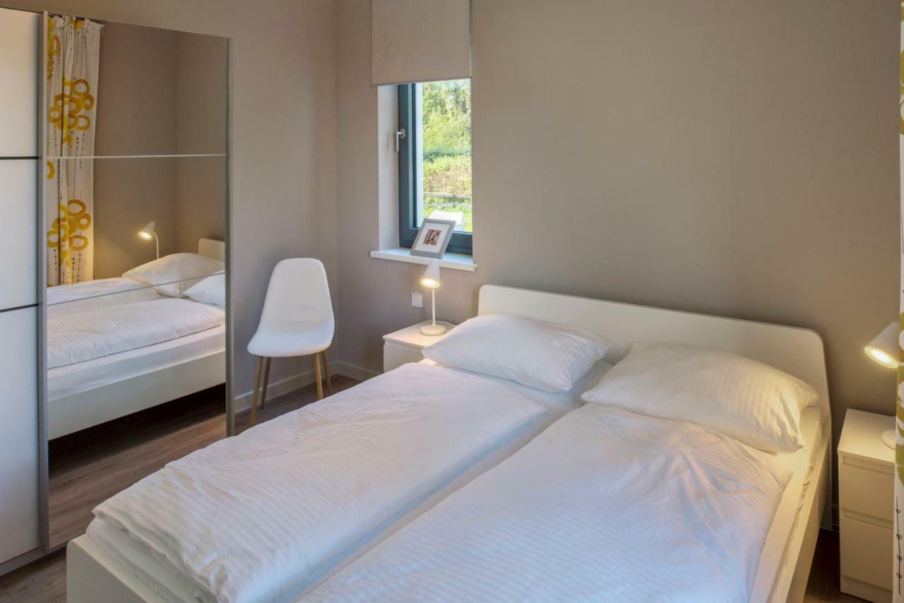 Haus Am Deich Ferienwohnungen Prerow Extérieur photo